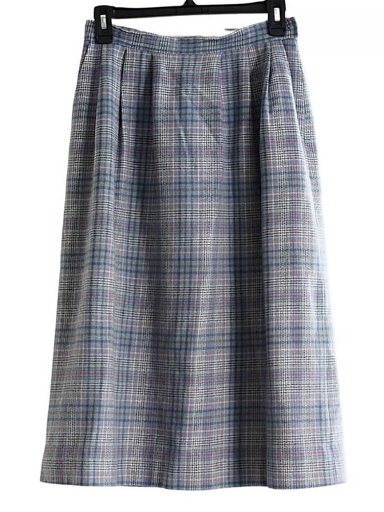 Pendleton Dresses & Skirts - Pendleton Vintage 1970s - Made in Portland, Ore - Wool Plaid Knee Len Skirt, 10